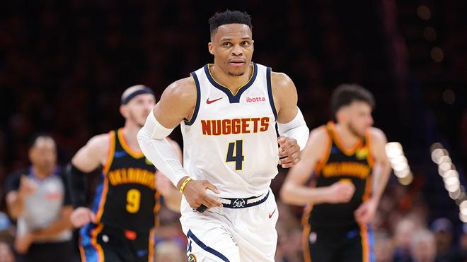 在高位逼抢 在高位逼抢