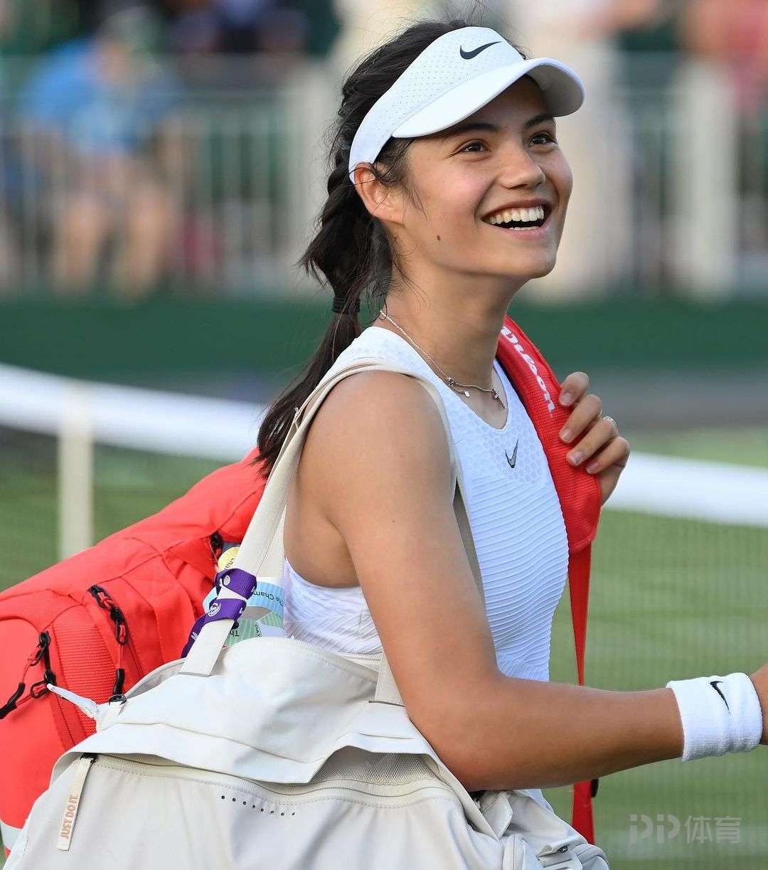 同的足球理 同的足球理